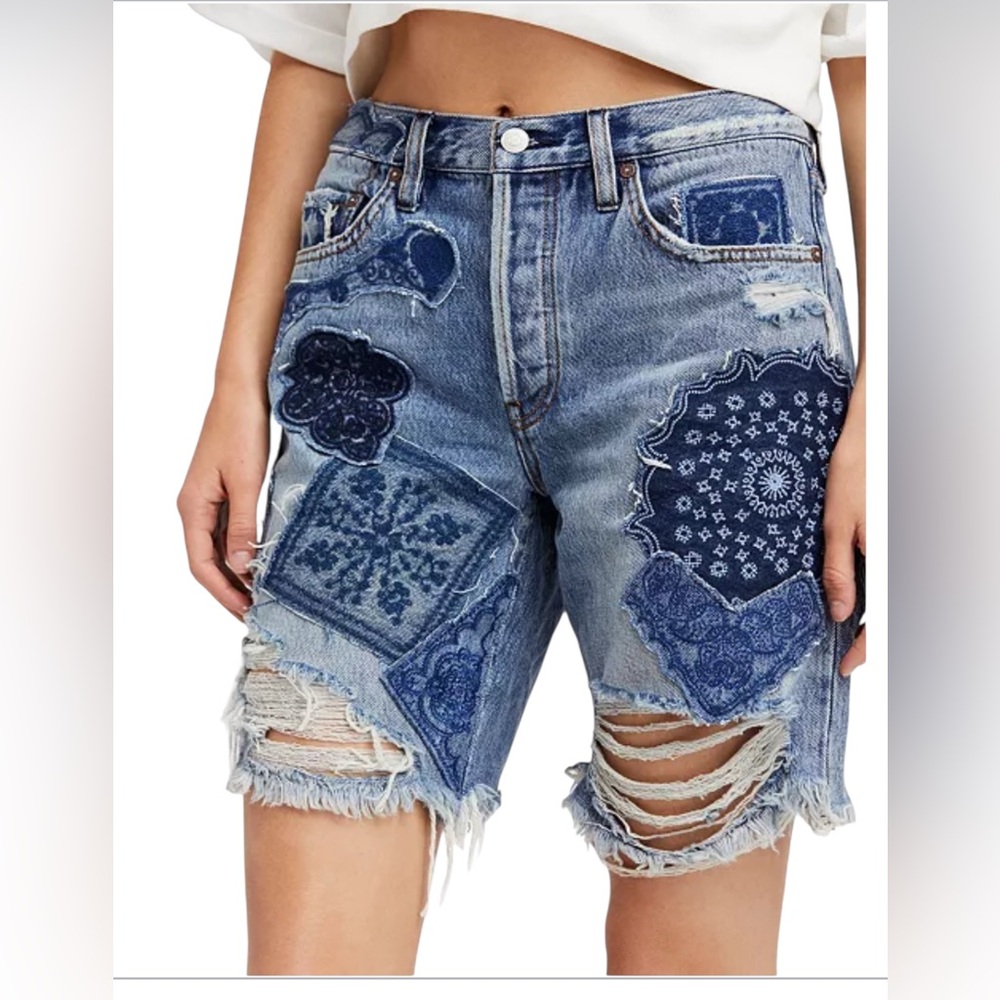 Free People Heart Breaker Cotton Patched Denim Shorts SIZE 26 preowned